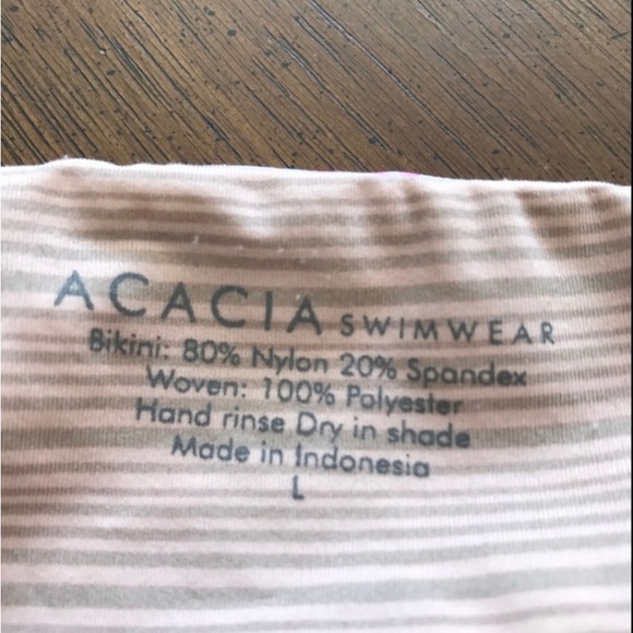 Acacia island orchard bikini top and bottom - Picture 7 of 11